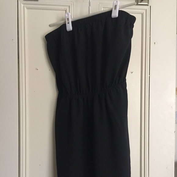 Dress - Picture 1 of 3